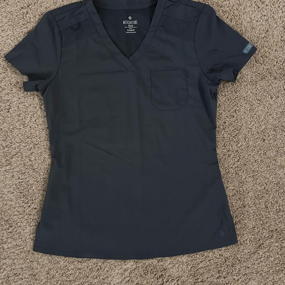 Med Couture Dark gray Short Sleeve Top